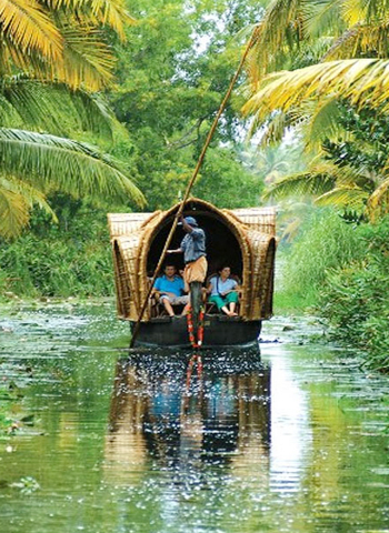 kerala backwater Houseboat